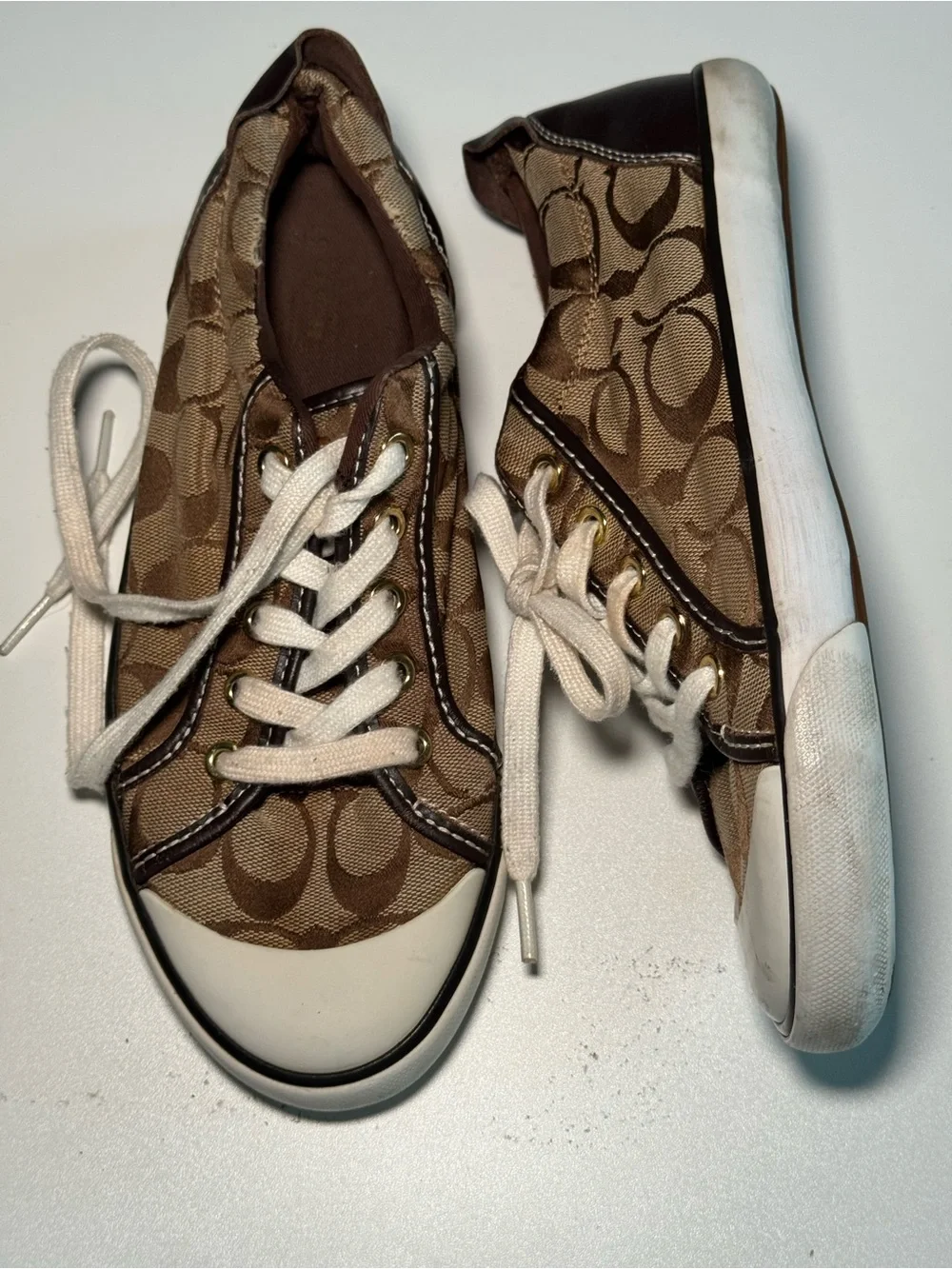 COACH Brown Signature Canvas Sneaker with Cream Laces size 8
